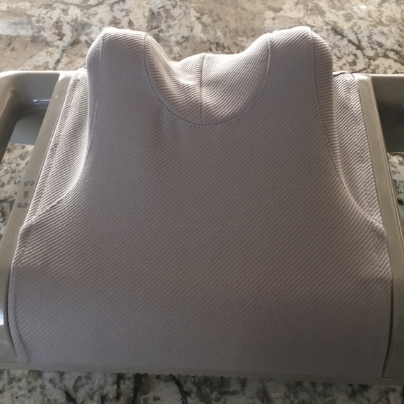 Brookstone vintage neck massager. Works great. - Picture 3 of 5